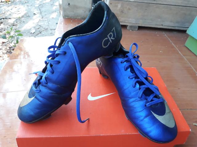 ขาย รองเท้าสตั๊ด nike