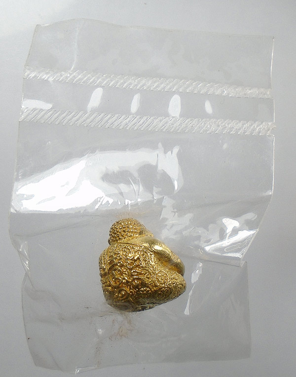 20บาท...ลูกอมพระสังกัจจายน์ อุดกริ่ง หลวงพ่อเพี้ยน วัดเกริ่นกฐิน ลพบุรี ปี2553 ..322