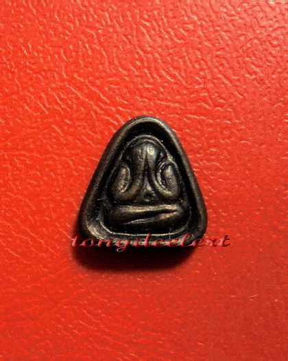 พระปิดตาหลังยันต์นะองค์จิ๋ว หลวงปู่ดี วัดเทวสังฆาราม(วัดเหนือ) จ.กาญจนบุรี สวยมากค่ะ