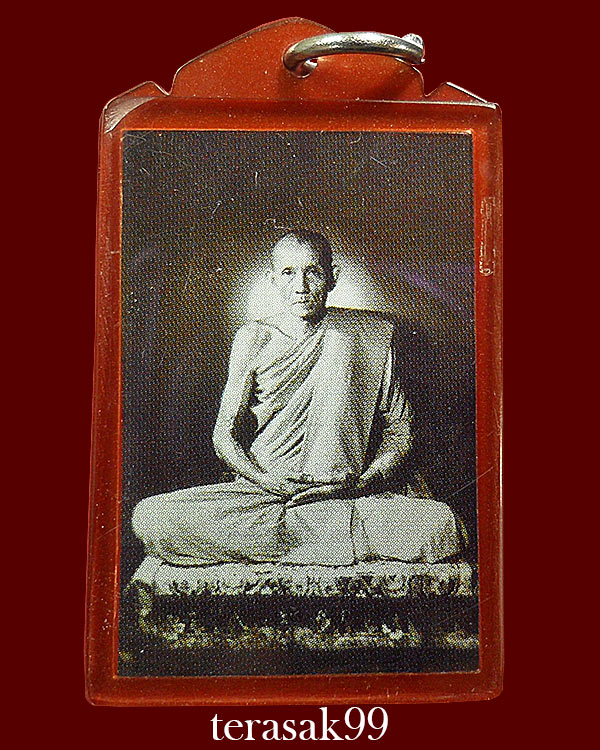 รูปถ่ายหลวงพ่อกวย รุ่นศรัทธาบารมี ปี2562 หลังปั๊มยันต์ ออกวัดโฆสิตาราม (1)