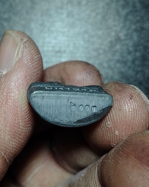 พระปิดตามหาลาภ หลวงพ่อคูณ