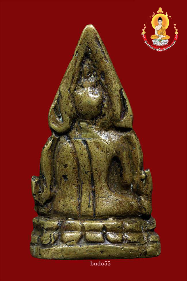 รูปเหมือนลอยองค์พระอาจารย์ทิม ธัมธโร เนื้อตะกั่วชุบเงินก้นถ้วย ปี2508 วัดช้างให้ ปัตตานี 