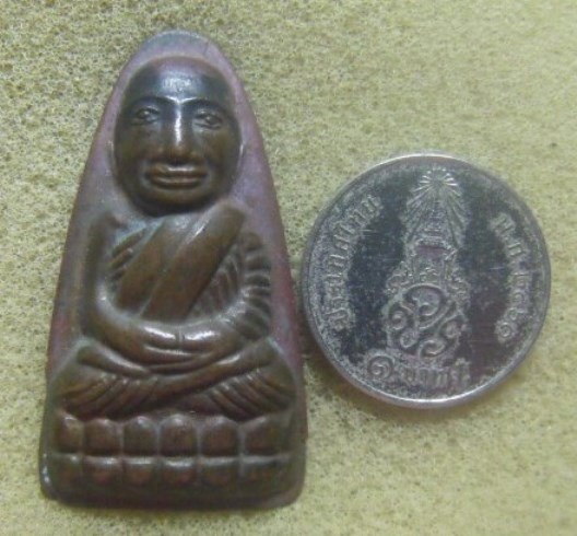 **วัดใจ**หลวงปู่ทวดพิมพ์ใหญ่ หลังหนังสือ วัดช้างให้**สวยๆ เชิญชมครับ 