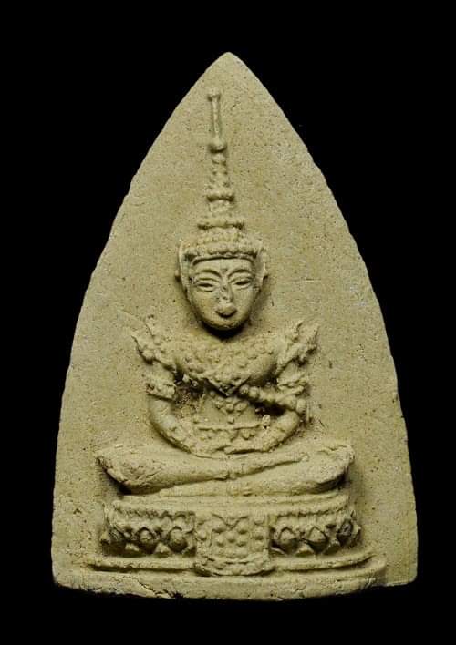 ถูกสุด สะดุดใจ...พระแก้วมรกตไตรภาคีเจ้าคุณนรฯ ยุวพุทธิกสมาคม จ.ชลบุรี ปี 2515 เนื้อผงใบตอง + เกศา