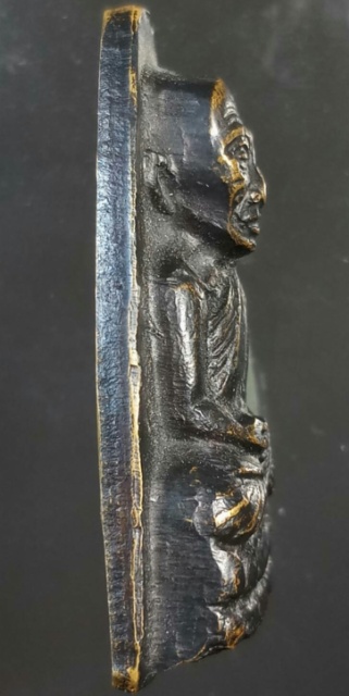 หลวงปู่ทวด วัดช้างให้ เตารีดหลังตัวหนังสือ หน้ายักษ์ ปี08