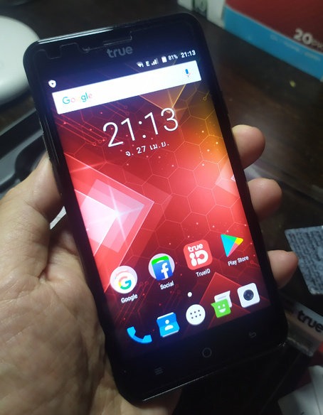 มือถือ TRUE SMART GEN C 5.0 สภาพสวยเทพ ทั้งเครื่องทั้งอุปกรณ์ยังใหม่ๆเลยครับ