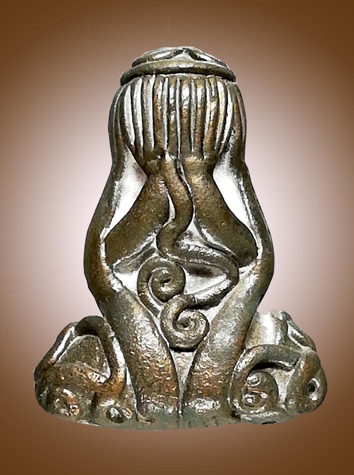 พระปิดตายันต์น่องสองหน้า(นวะ)หลวงพ่ออุ้นวัดตาลกงปี47