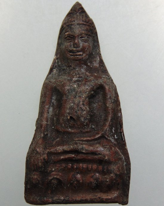 ๒๐ พระหูยานเนื้อดิน หลวงปู่ถม วัดเชิงท่า จ.ลพบุรี มวลสารพระกรุเก่า