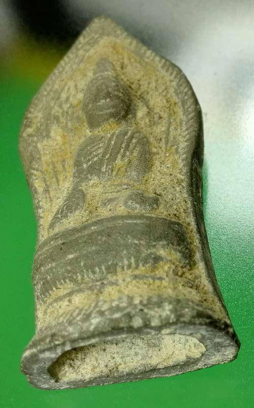 พระเชียงรุ้ง สูง 6.5 ซม