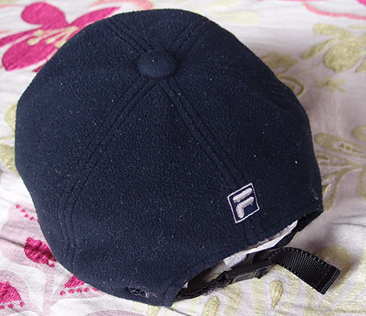 หมวก FILA ของแท้ สีน้ำเงิน ผ้าเนื้อพิเศษ พร้อมโลโก้กลมใหญ่ด้านหน้า