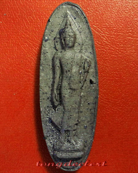 พระลีลา 25 พุทธศตวรรษ เนื้อแร่ หายาก สวยมากค่ะ