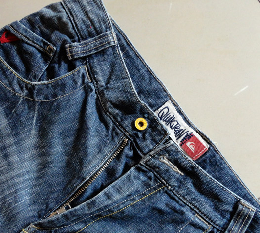 ยีนส์ขาสั้น QUIKSILVER ของแท้ QuikJean เอว29-30นิ้ว