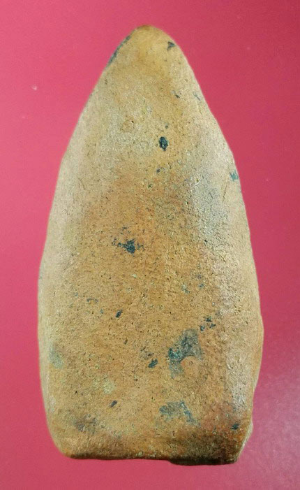 พระซุ้มทอง กรุเจดีย์กลางทุ่ง จ.อยุธยา เนื้อดิน ....#41