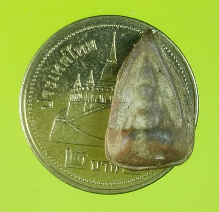 พระพิจิตรเนื้อดิน