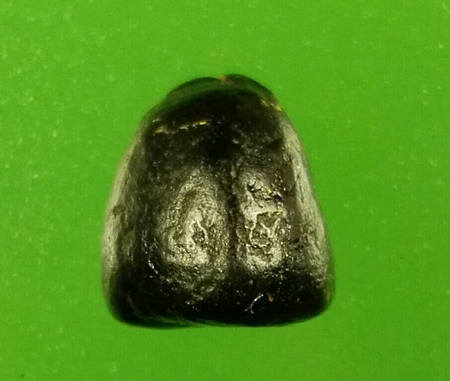 พระปิดตาอุดกริ่ง เนื้อผงใบลาน ปิดทอง องค์จิ๋ว