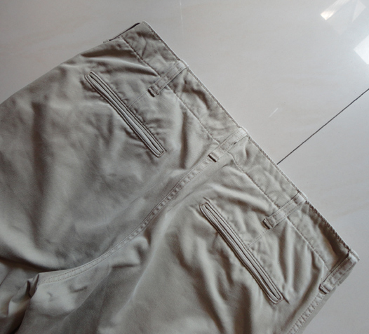 กางเกง UNIQLO ของแท้ สีน้ำตาลอ่อน เอว 31