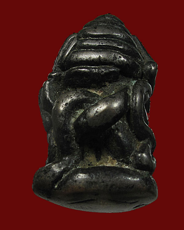 พระปิดตา เนื้อสำริดขันลงหิน ศิลป์สายใต้