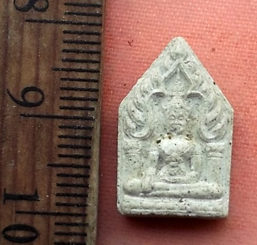 1เริ่ม 10 บาท กับ พระเนื้อผง  …A128