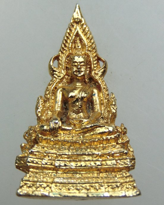 ๒๐ รูปหล่อพระพุทธชินราช
