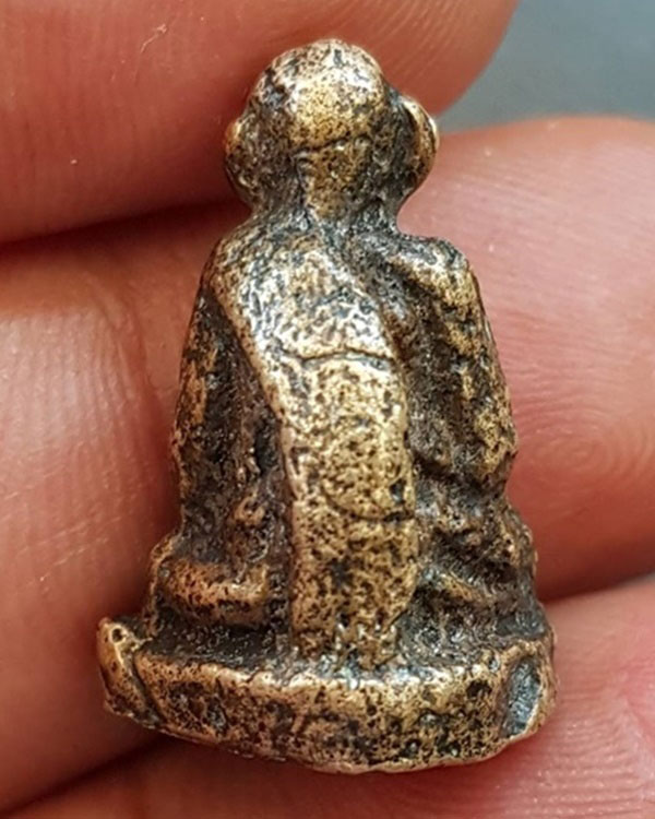 รูปหล่อหน้าลิงเล็ก หลวงพ่อเขียน ออกวัดวังตะกู จ.พิจิตร