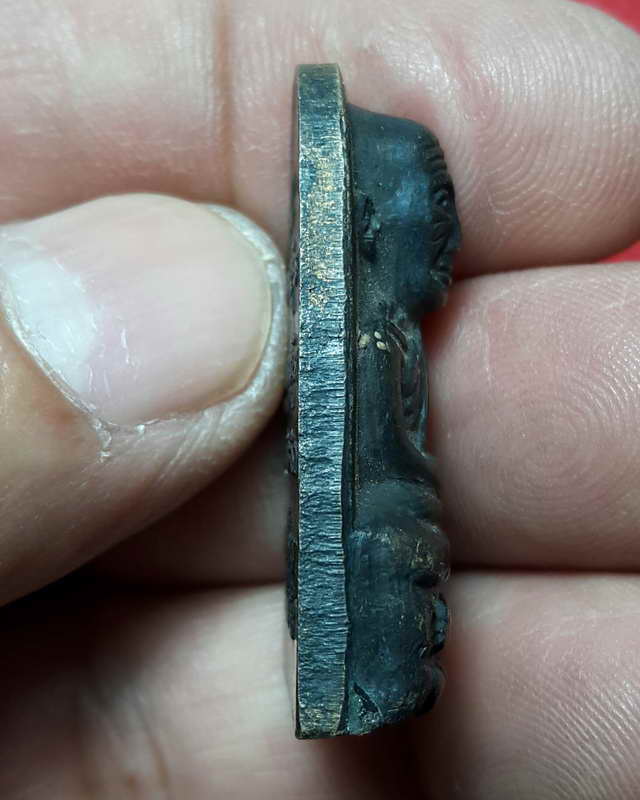 หลวงปู่ทวดวัดช้างให้ ปัตตานี หลังหนังสือปี 2505 บล๊อคว.หัวกลวงพร้อมบัตรรับประกันแท้ เคาะเดียว