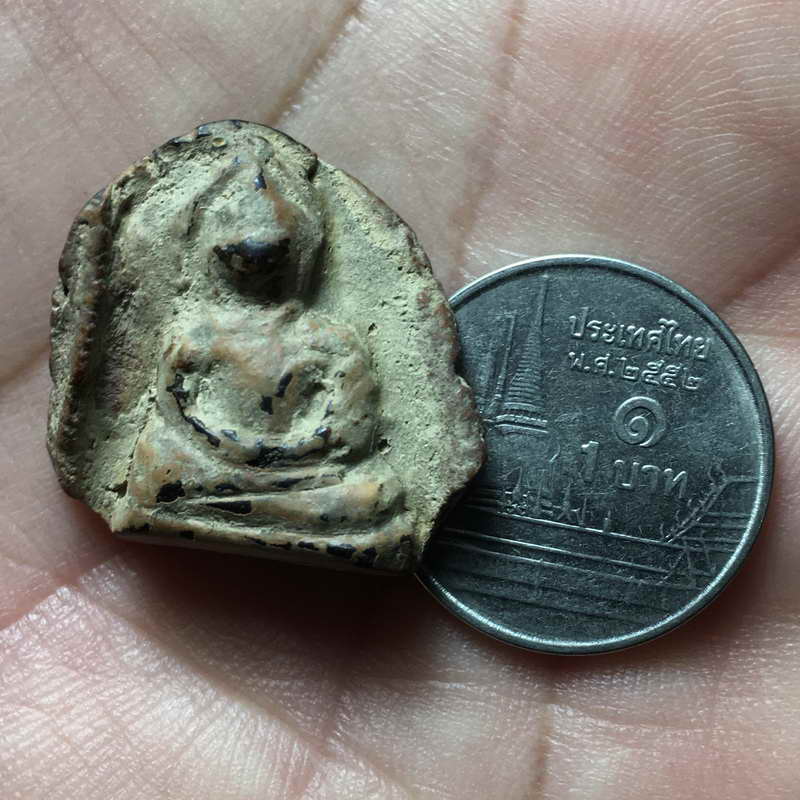 พระซุ้มกอพิพ์เล็กกรุสำนักงานการประถมศึกษาเขต1 กำแพงเพชร