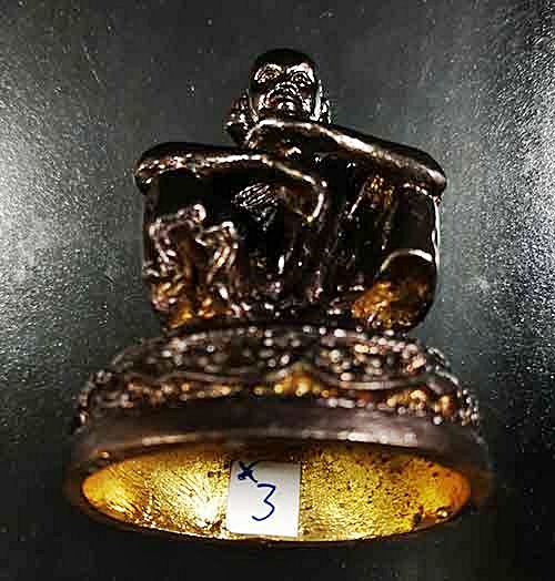 พระบูชาตั้งหน้ารถ หลวงพ่อคูณ หน้าตัก 2 นิ้ว วัดบ้านไร่ ปี38