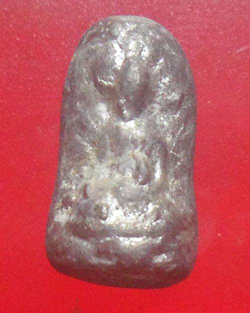 พระรอด วัดโคนอน ธนบุรี(หลวงปู่โต๊ะเจ้าพิธี)หลวงพ่อสุด วัดกาหลง หลวงพ่อเงิน ปลุกเสกองค์ที่7