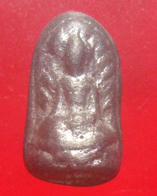 พระรอด วัดโคนอน ธนบุรี(หลวงปู่โต๊ะเจ้าพิธี)หลวงพ่อสุด วัดกาหลง หลวงพ่อเงิน ปลุกเสกองค์ที่2