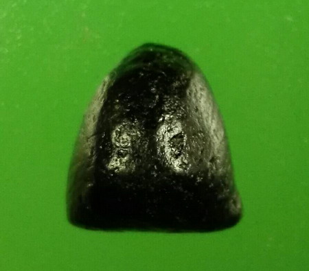 พระปิดตาอุดกริ่ง เนื้อผงใบลาน ปิดทอง องค์จิ๋ว