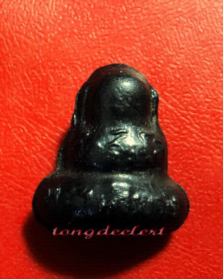 พระปิดตาเนื้อเมฆพัตร หลวงพ่อนารถ วัดศรีโลหะราษฎร์บำรุง จ.กาญจนบุรี สวยมากค่ะ