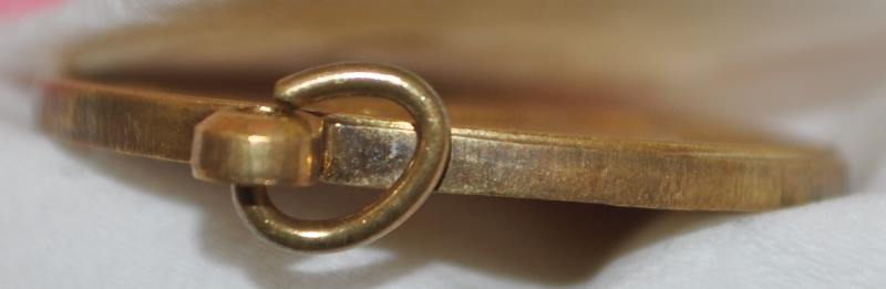 เหรียญในหลวงทรงผนวช วัดบวรนิเวศฯ พิมพ์เจดีย์ไม่เต็ม เนื้อทองเหลือง ปี 2508 พร้อมบัตรรับรอง 