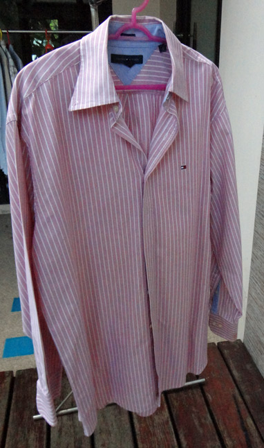 เสื้อ TOMMY HILFIGER ของแท้ REGULAR FIT ขนาดเบอร์ L ครับ