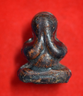 พระปิดตา หลวงพ่อทองสุข วัดสะพานสูง พิมพ์ชะลูดสองหน้า