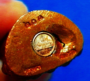 พระกริ่ง ลต.บุญหนา ธัมมทินโน รุ่นแจกทาน (ไตรมาส42) เนื้อโลหะผสม ก้นเงิน เกศา จีวร  หายาก (เคาะเดียว)