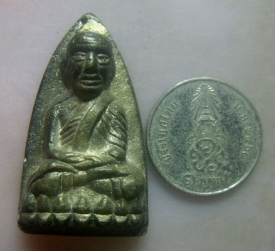 **วัดใจ**หลวงปู่ทวดพิมพ์เตารีด รุ่นเลื่อนสมณศักดิ์(ปราบภัยชายแดนใต้) หลวงพ่อตุด ที่พักสงฆ์หารคอกช้าง