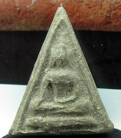 นางพญาฐานหมอนหลวงพ่อกวย วัดโฆสิตาราม ปี 2515 ตัวจริงสวยมาก