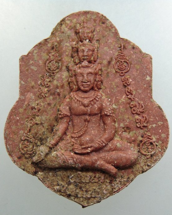 พระเก้าหน้ามหาเศรษฐีหลวงปู่ทองดำ อินทวังโส วัดถ้ำตะเพียนทอง