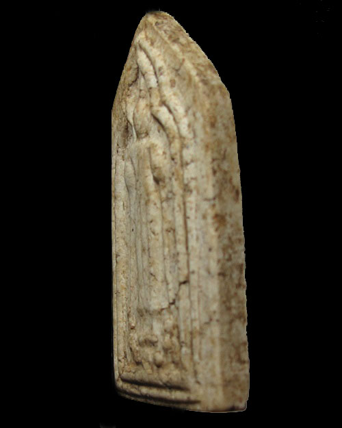 พระสมเด็จพระคูรสังฆ์ วัดอินทรฯ บางขุนพรหม กทม.พิมพ์พระปางห้ามสมุทร (ปางห้ามญาติ) หลังดอกจัน