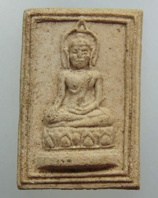 พระพุทธเนื้อผง