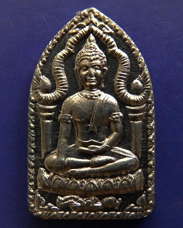 14.พระยอดขุนพลปั๊ม หลวงพ่อฑูรย์ วัดโพธินิมิตร เนื้อชินพิมพ์เล็ก พ.ศ. 2527