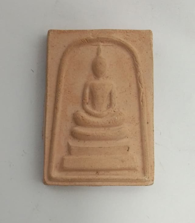 พระสมเด็จ หลังพระธาตุพนม 