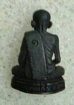 รูปหล่อกริ่งรุ่นแรก หลวงพ่อบุญเทียม วัดลาดหลุมแก้ว ปทุมธานีประสบกา หายากมากๆ ประสบการณ์มากมาย