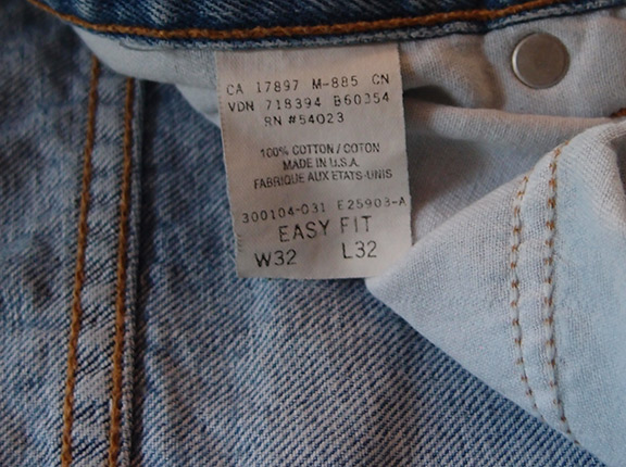 ยีนส์ GAP BLUE JEANS ของแท้ EASY FIT ตัวนี้ made in USA ราคาในช็อปเมืองไทยตัวละ 5,000++ 
