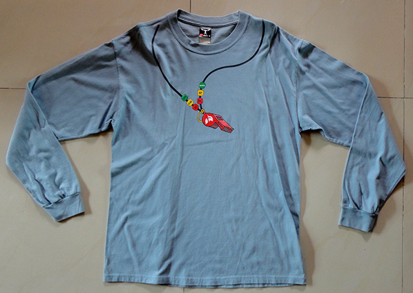 เสื้อจากอเมริกา ลายนกหวีด LIFE GUARD แท้ , พิเศษแถมเสื้อยืด OAKLEY ของแท้