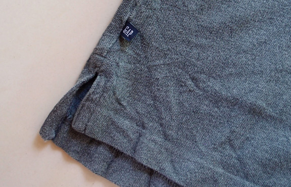 เสื้อโปโลคอปก GAP เบอร์ XL ตัวนี้ซื้อตอนไปเกาหลี มีร้านใหญ่มาก
