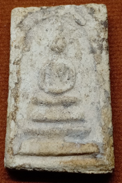 สมเด็จหลวงปู่ลำภูปี 02 ทรงเจดีย์มีหู