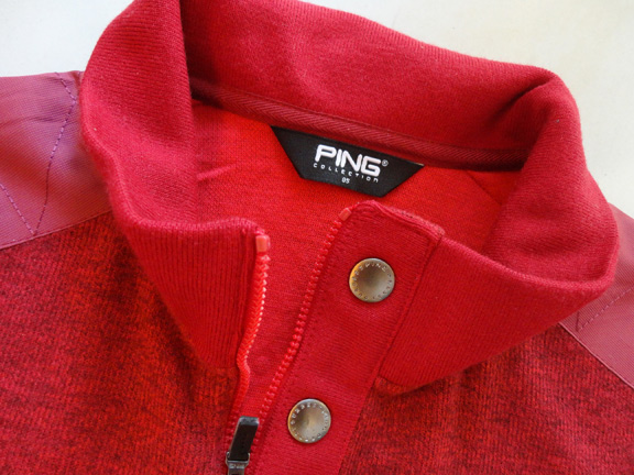 เสื้อ PING ยี่ห้อผลิตภัณท์กอลฟ์ชื่อดัง สีแดง สวยๆ แต่งบ่าแถบลูกเล่น ปลายแขนจัมพ์
