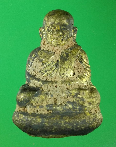 หลวงพ่อเงิน รุ่นกองทุน 53 เนื้อสำริดดินไทย เบ้าทุบ เลข 302