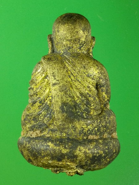 หลวงพ่อเงิน รุ่นกองทุน 53 เนื้อสำริดดินไทย เบ้าทุบ เลข 302